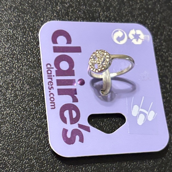 Claire's Accessories.Pearl Heart Barrettes,Peace Sign Ring, French Fry Necklace - Picture 4 of 11